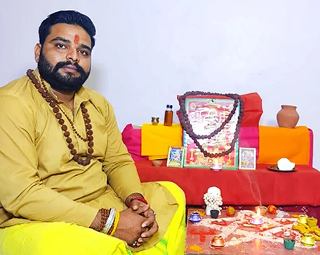 Astrologer Harish Kumar